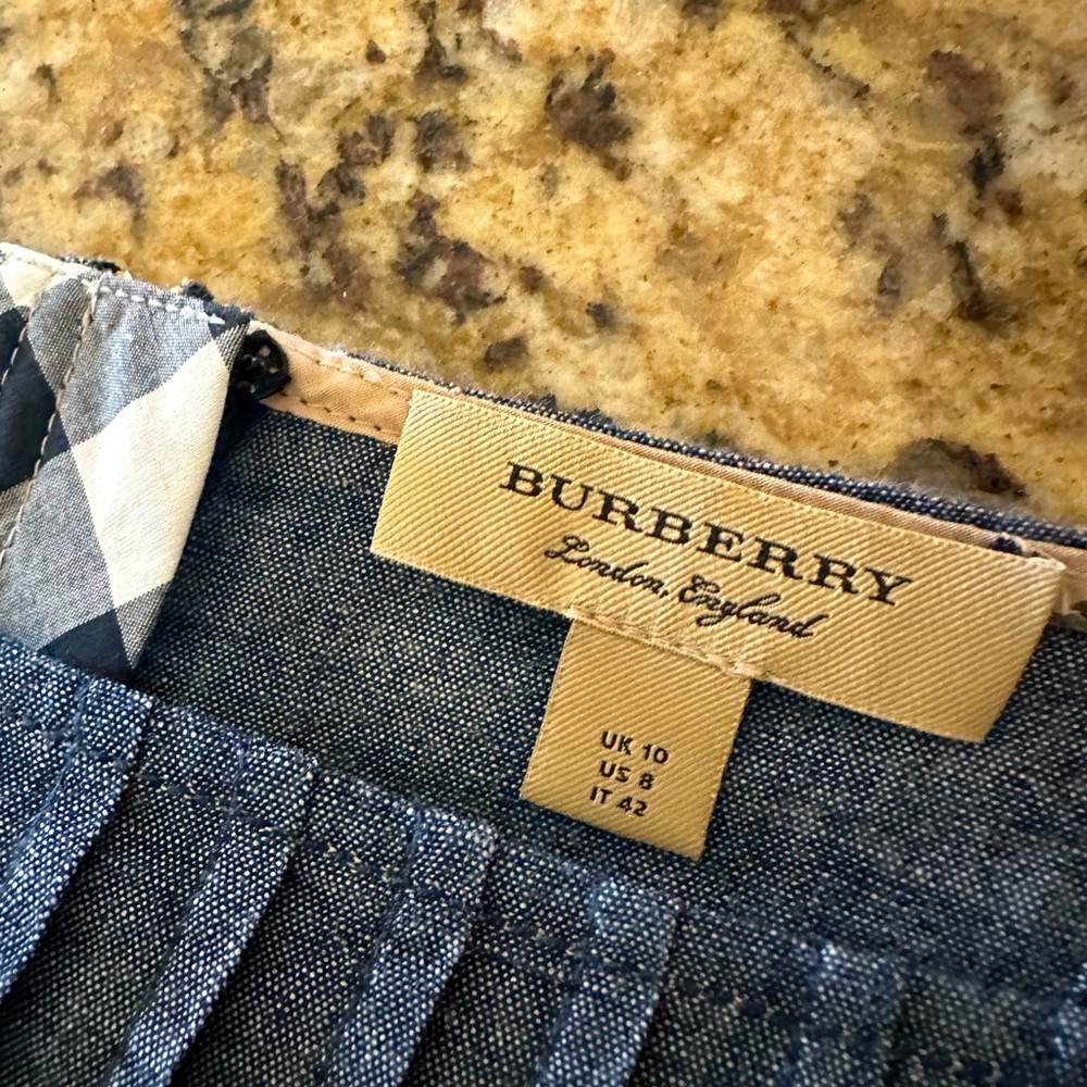 💎Authentic  Burberry dress 😍 - Picture 5 of 9